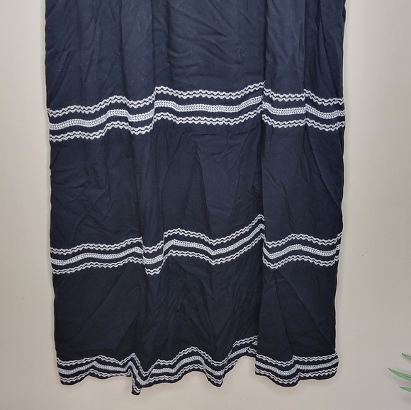 Polagram | Black Midi V-neck Dress with White Embroidered Accents Size Large - Picture 3 of 5